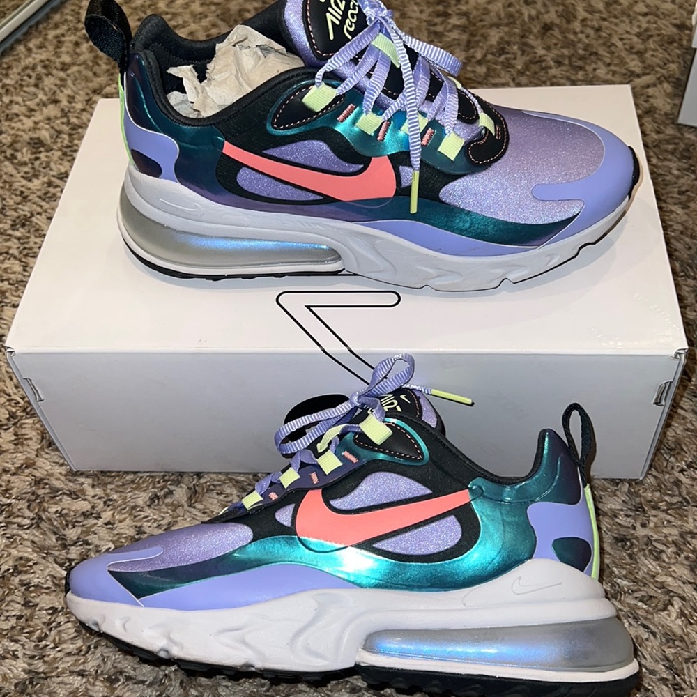 W Air Max 270 React